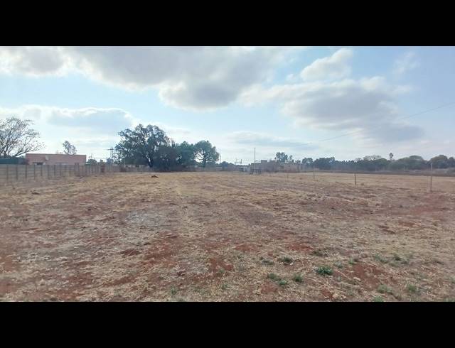 2,286M² VACANT LAND FOR SALE IN KOOKRUS